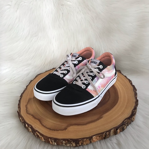 Vans tie dye sneakers - Picture 3 of 12